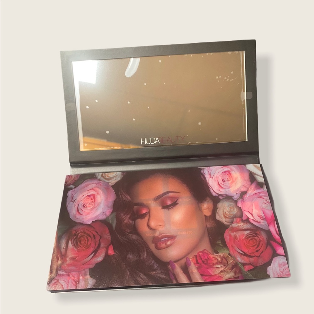 Huda beauty rose gold remastered - Picture 3 of 4